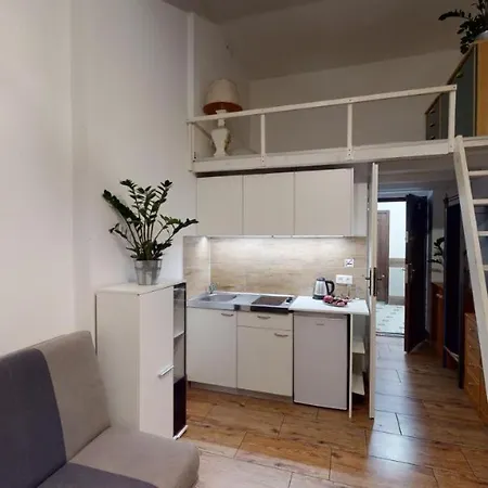 Studia Na Komuny Blisko Do Rynku Wroclaw