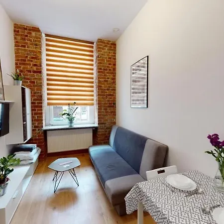 Apartment Studia Na Komuny Blisko Do Rynku